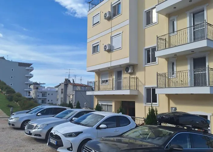 Paradise ساراندا